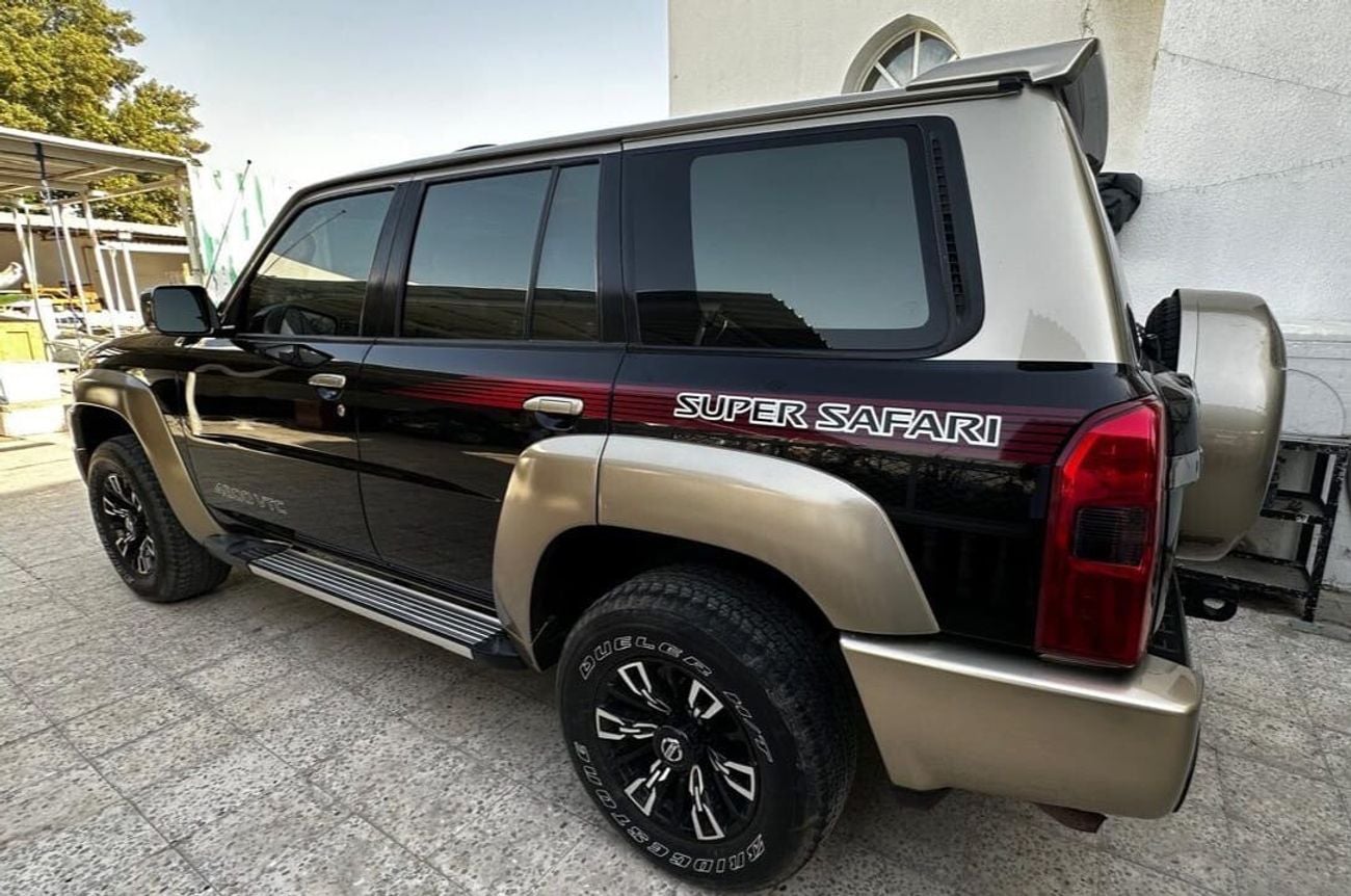 Nissan Patrol SUPER SAFARI
