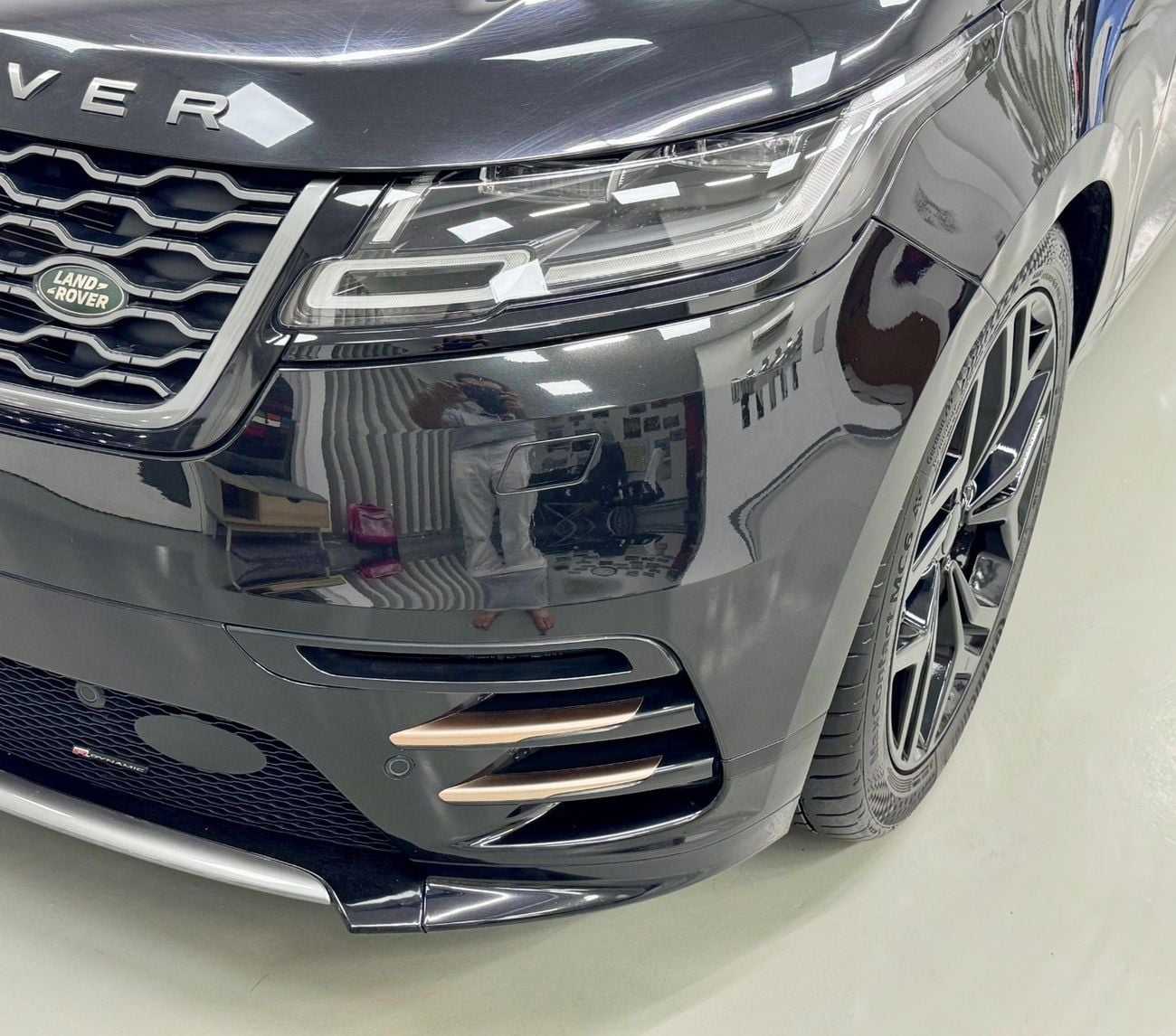 Land Rover Range Rover Velar R-DYNAMIC S