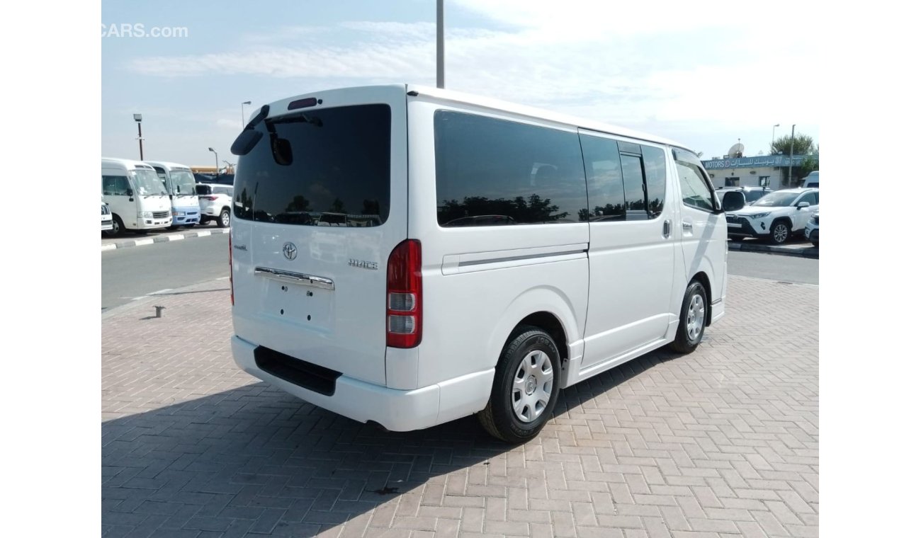 تويوتا هاياس TOYOTA HIACE RIGHT HAND DRIVE (PM997)