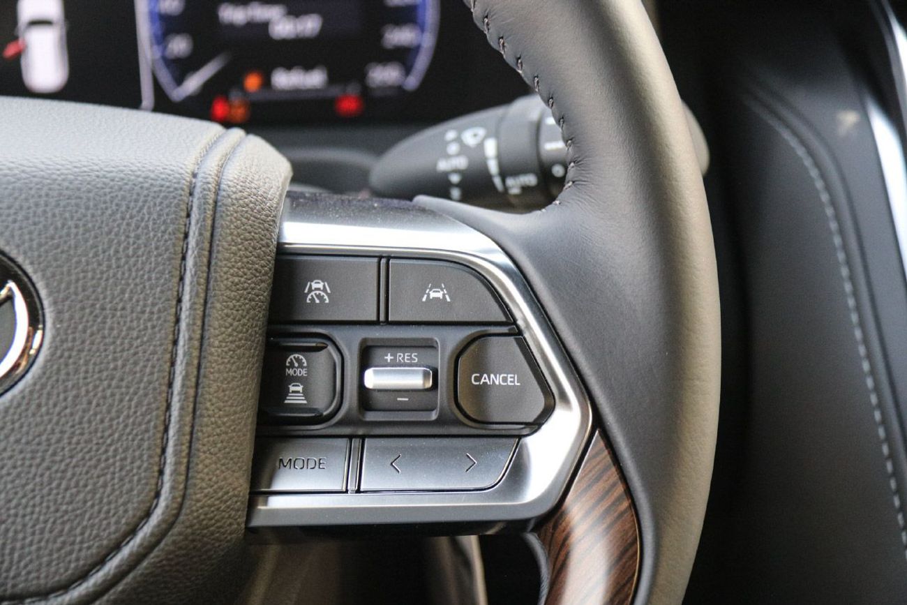 تويوتا لاند كروزر 2026 Toyota Land Cruiser VX 4.0L AT Petrol (Full Option)