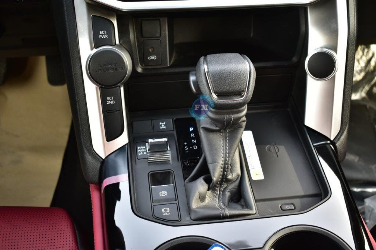 تويوتا لاند كروزر 300 GR Sport V6 4.0L Petrol Automatic