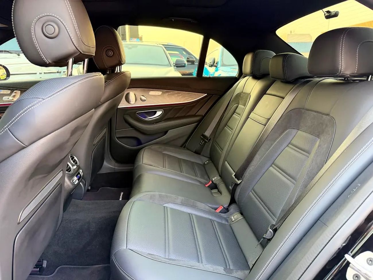 مرسيدس بنز E 53 AMG E 53 AMG Korean Specs no accident or paint