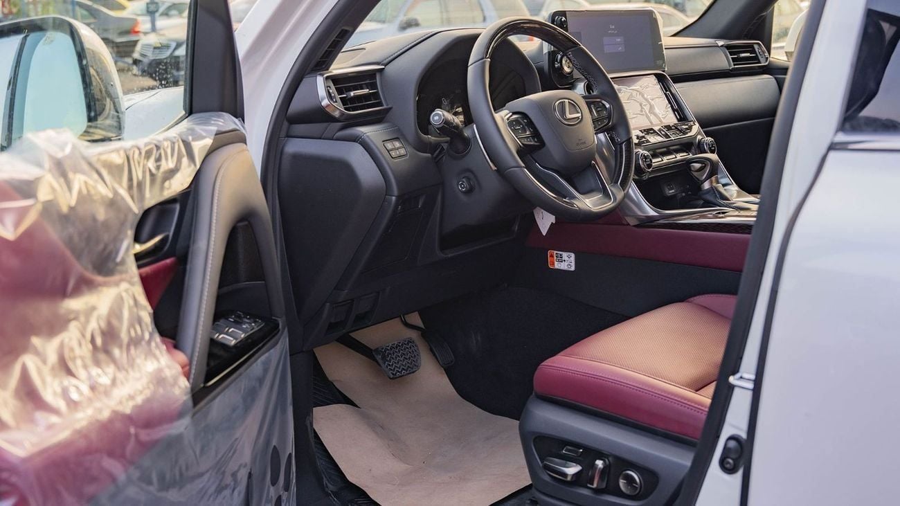 لكزس LX 600 2026 Lexus LX600 Turbo Sport 3.5L AT Petrol (White)