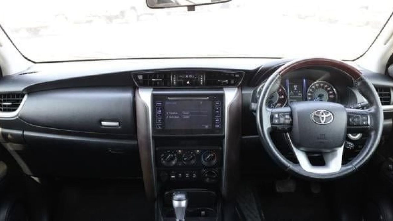 Toyota Fortuner TOYOTA FORTUNER DIESEL TURBO 2015