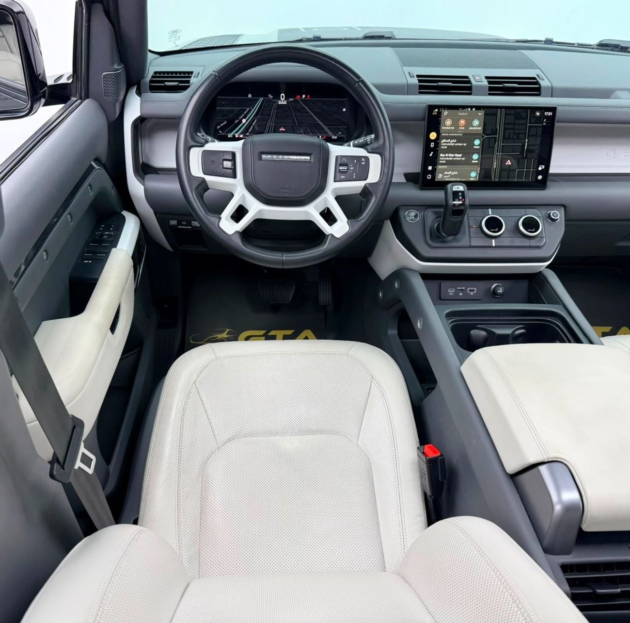 Land Rover Defender 2023 Land Rover Defender 110 HSE P400, 2028 LR Warranty, Full LR Service History, Fully Loaded, GCC