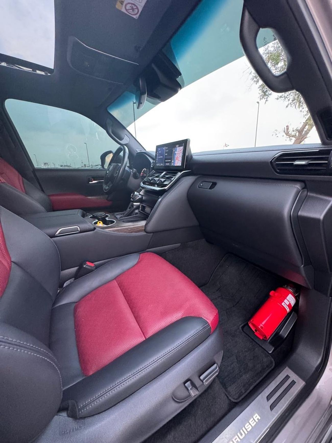 تويوتا لاند كروزر 2022 Model VXR Twin Turbo Full Option Red and Black interior New Arrival Very Clean And Perfect Cond