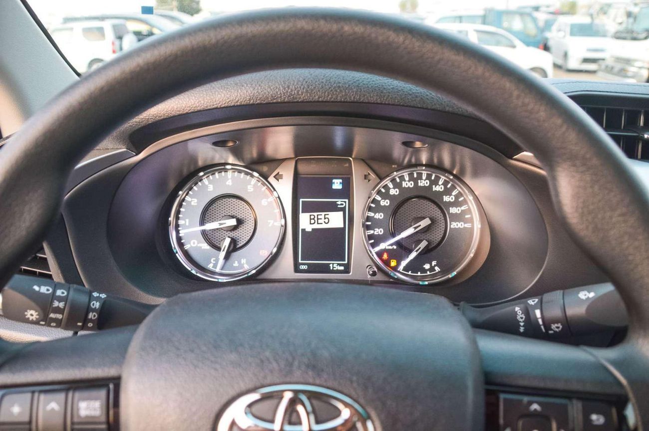 تويوتا هيلوكس TOYOTA HILUX 2.7L MT 4WD PETROL PICKUP 2025