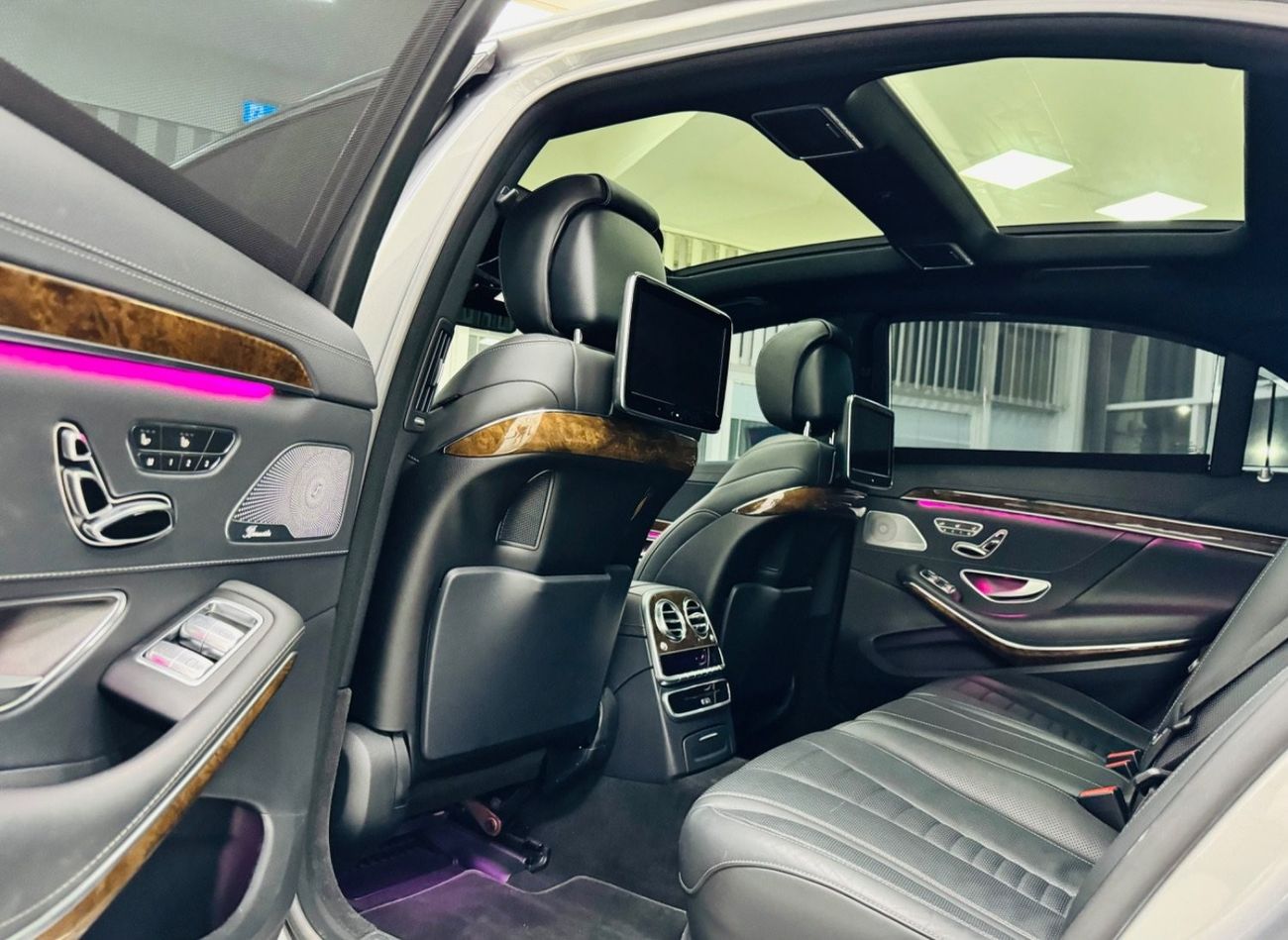 Mercedes-Benz S 500 AMG GCC .. FSH .. 25000 Km Only .. Original paint .. Brand New condition