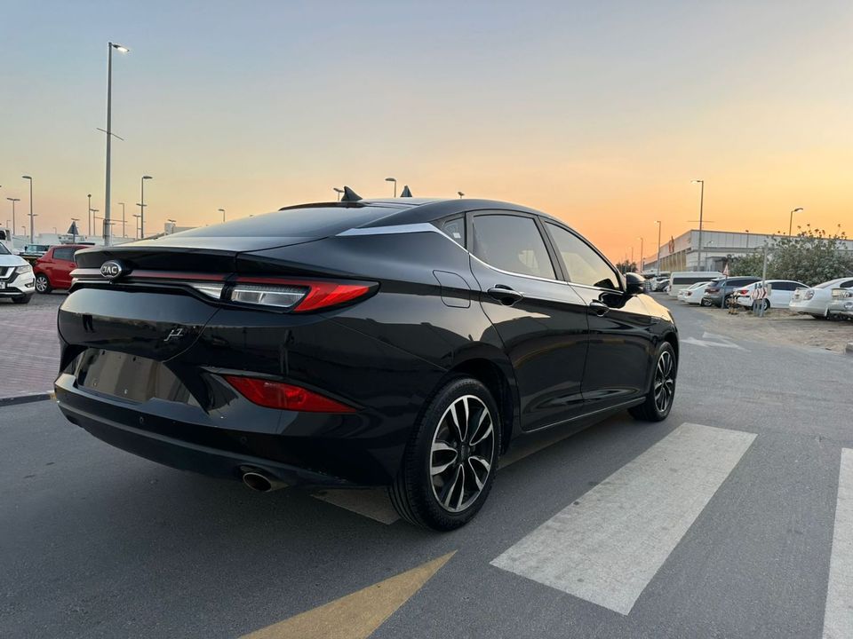 مستعملة جاك J7 2023 للبيع في الشارقة - 937526