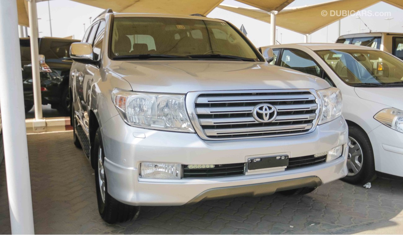 Toyota Land Cruiser GXR V6