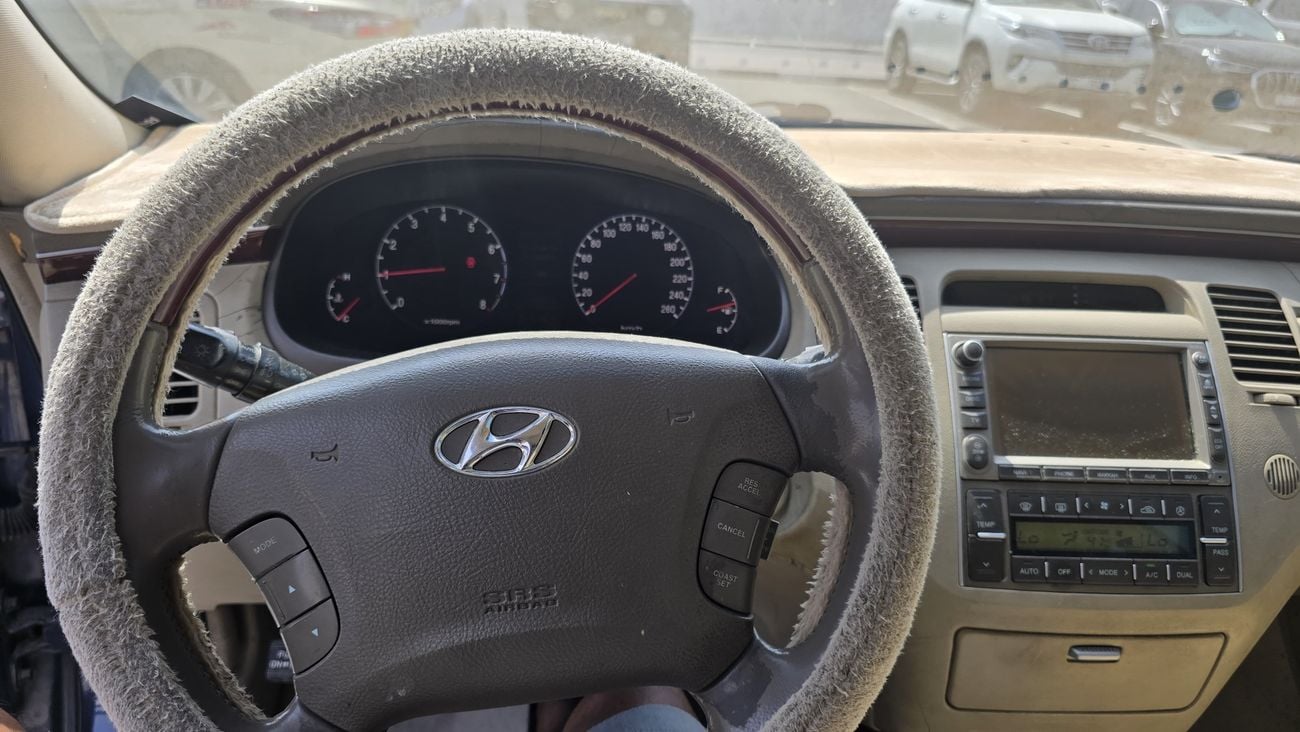 هيونداي أزيرا