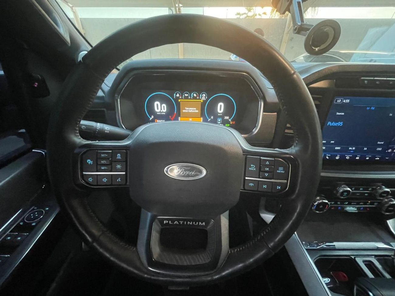 Ford F 150 Platinum 5.0L V8