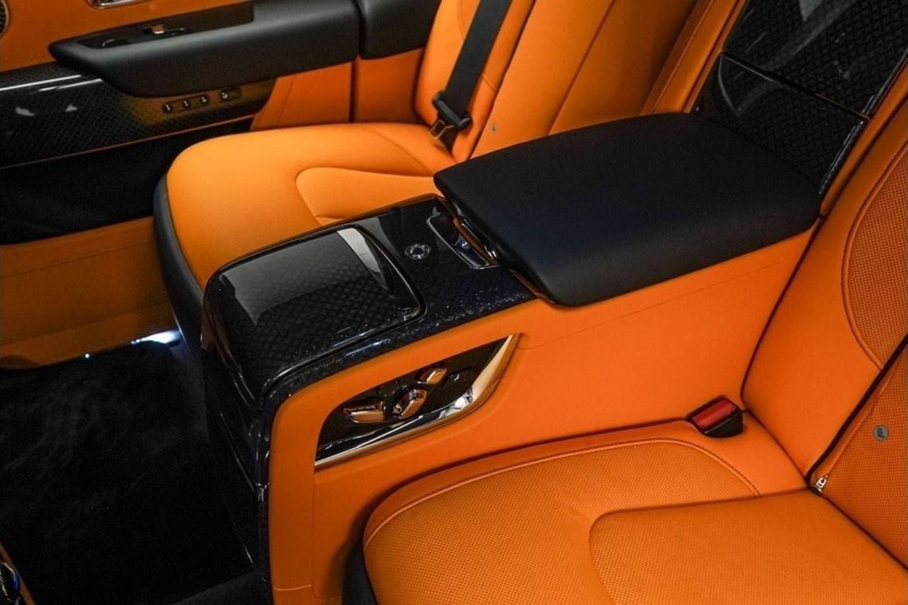 Rolls-Royce Cullinan Black Badge | GCC Specs | Low Mileage | Agency Warranty & Service | Full Options