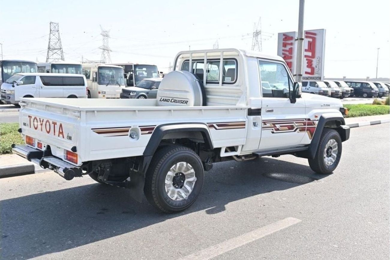 Toyota Land Cruiser Pick Up TOYOTA LAND CRUISER LC79 S/C MODEL 2024 GCC 4.0L