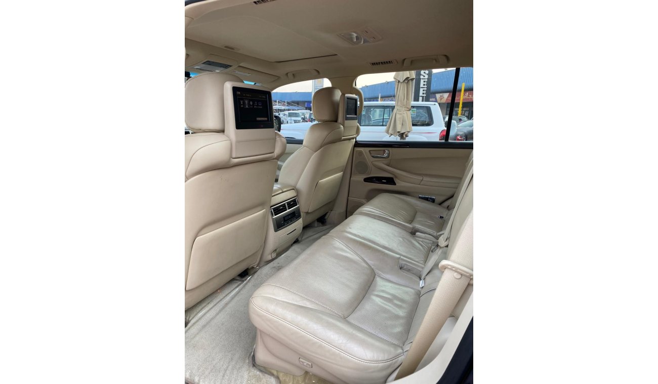 Lexus LX570 2012 FULL OPTION