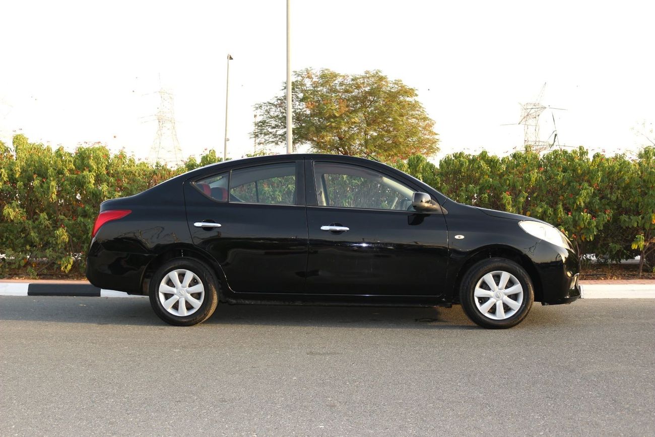 Nissan Sunny SE Nissan Sunny 2013 Full automatic Gcc
