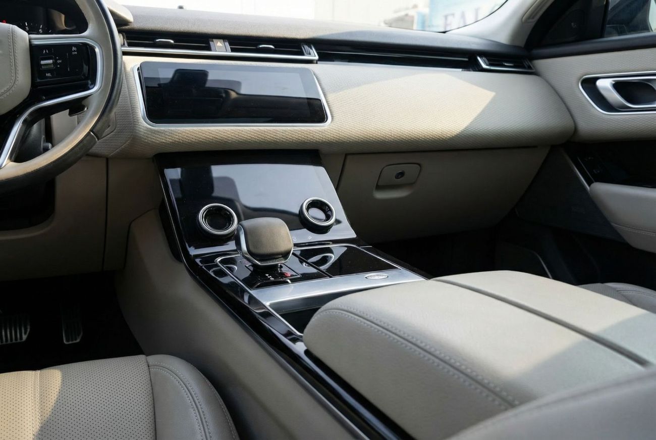 Land Rover Range Rover Velar P300 R-Dynamic S 2.0L AED 2,742 / Monthly | 0% Downpayment | Range Rover Velar 2021 | SE R-Dynamic |
