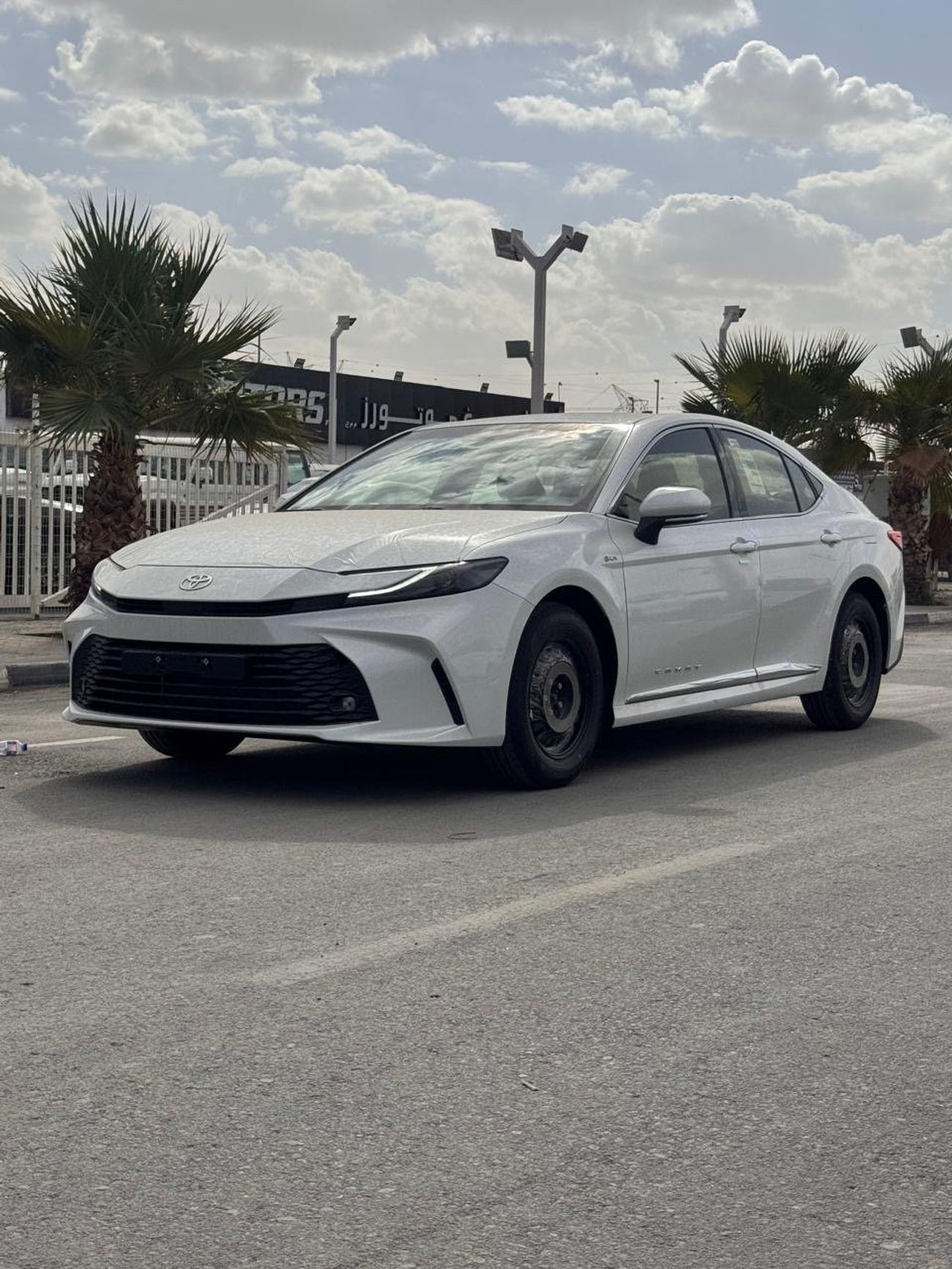 Toyota Camry GLE