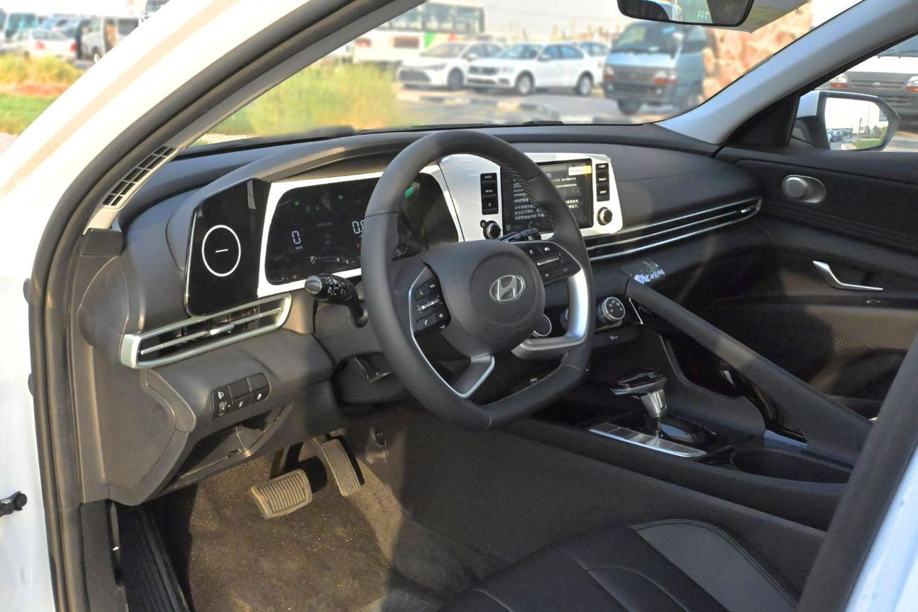 هيونداي إلانترا Hyundai Elantra 1.5L 2025