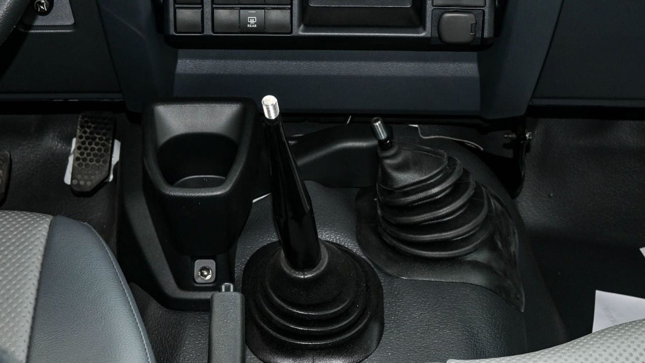 تويوتا لاند كروزر 70