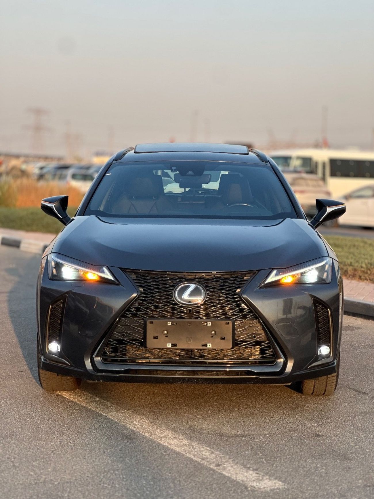 لكزس UX 250h Premium F- Sport  Hybrid