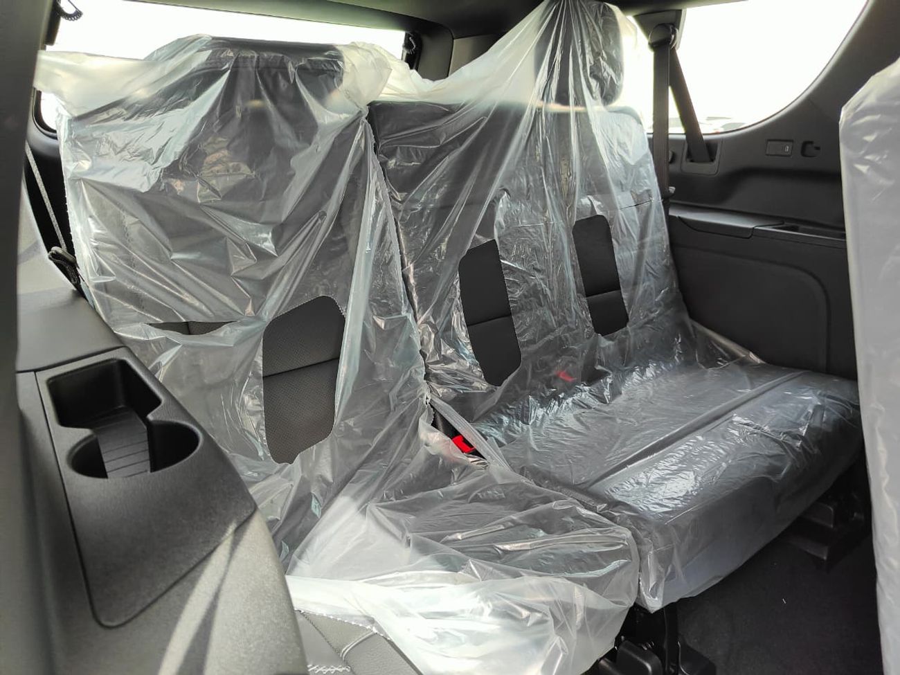 GMC Yukon XL 2025 GMC Yukon Denali XL 8-Seater 6.2L V8 Petrol A/T 4WD Export Only