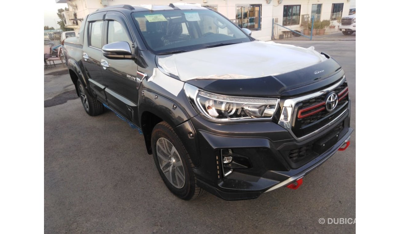 Toyota Hilux REVOLUTION TRD SPORTIO 2.8