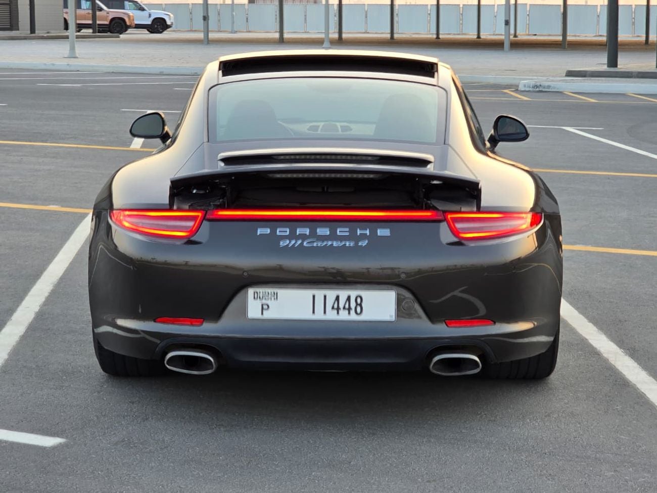 بورش 911 CARRERA