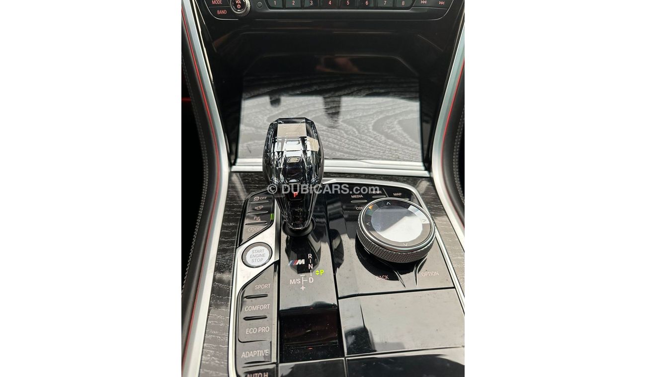 بي أم دبليو M850i بي ام دبليو اي 850 ام موديل : 2020 ممشي : 100.000 السعر : 300.000 فل مواصفات خليجي بدون حوادث صبغ وك