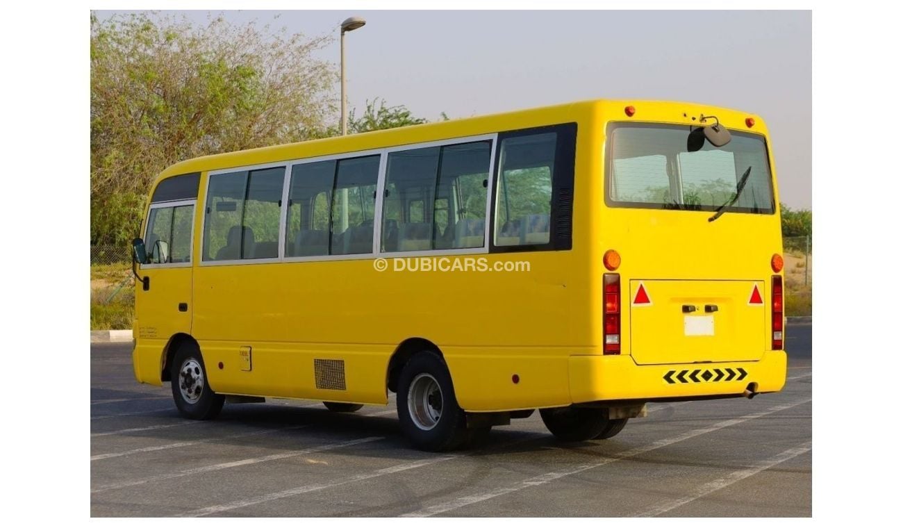 نيسان سيفيليان School Bus | 26 Seater, Diesel | GCC Specs | Excellent Condition