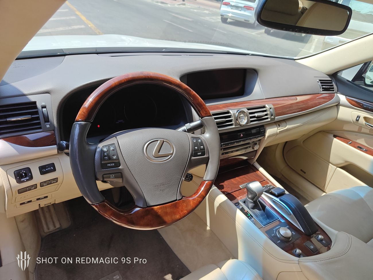 لكزس LS 460 4.6L