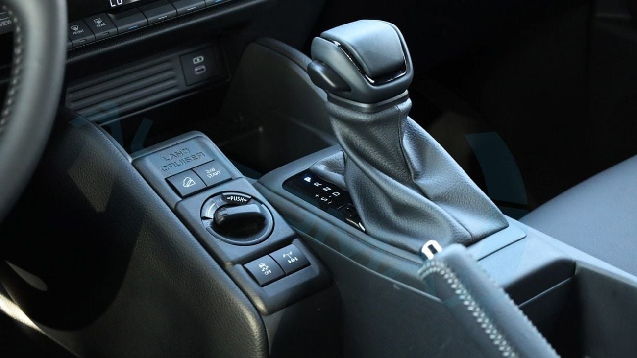 Toyota Land Cruiser Fj GXR (For Export , НА ЭКСПОРТ) 2027 2.7L 4X4 GCC Без пробега