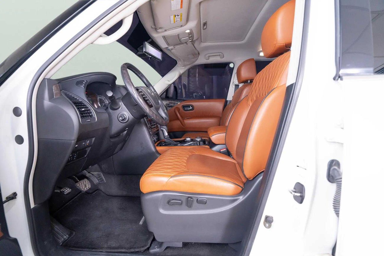 Nissan Patrol SE Platinum City 5.6L SE PLATINUM CITY 4.0