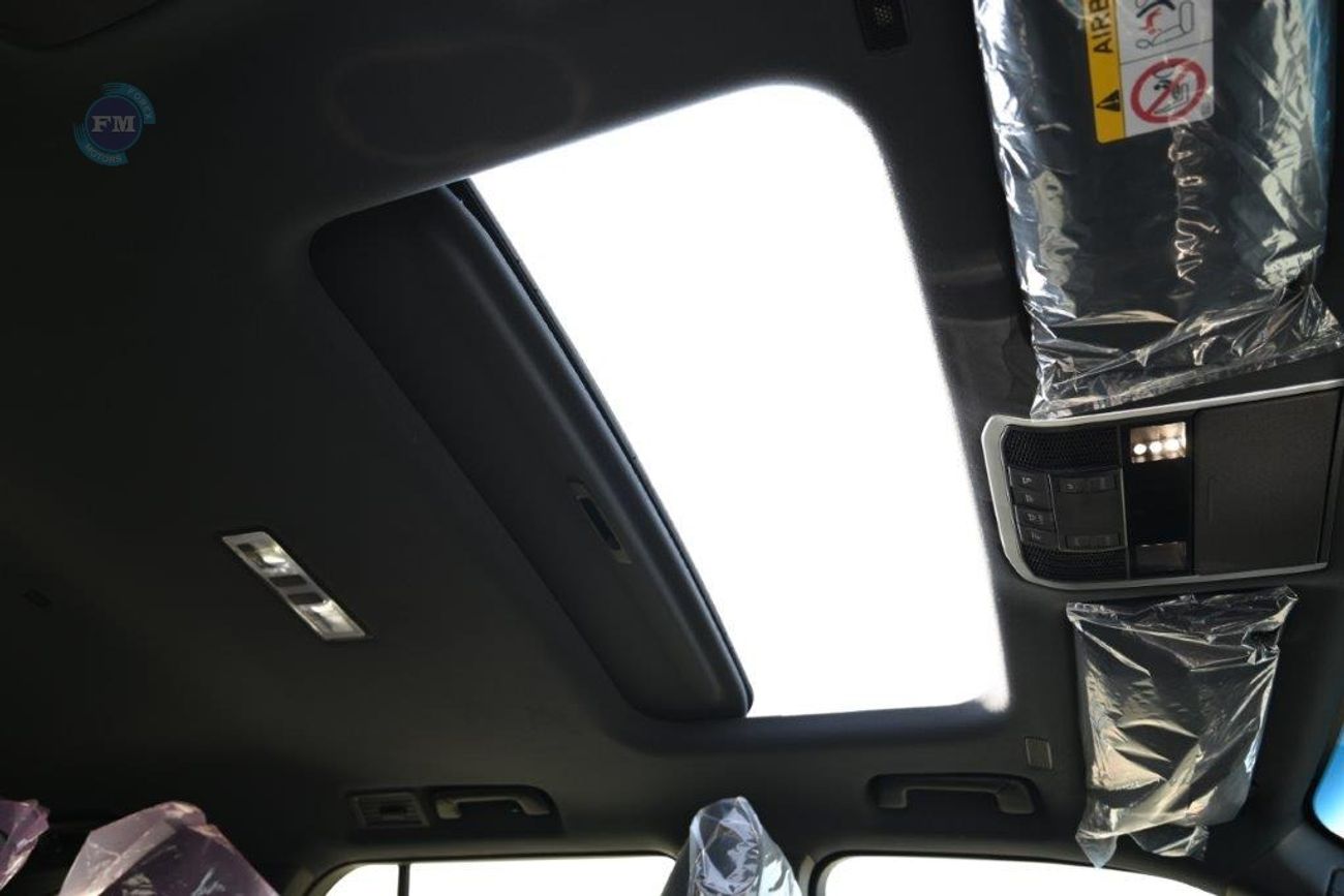 تويوتا لاند كروزر 300 GXR