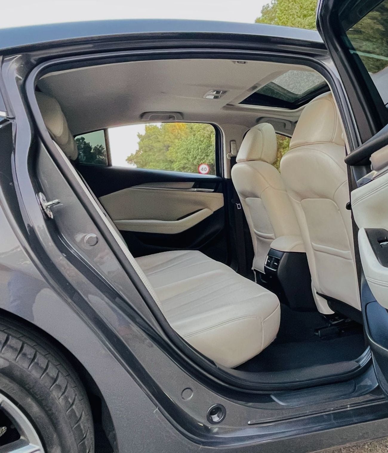Mazda 6 LUXE ACCIDENTS FREE - GCC - FULL OPTION - ENGINE 2500 CC - PERFECT CONDITION INSIDE OUT