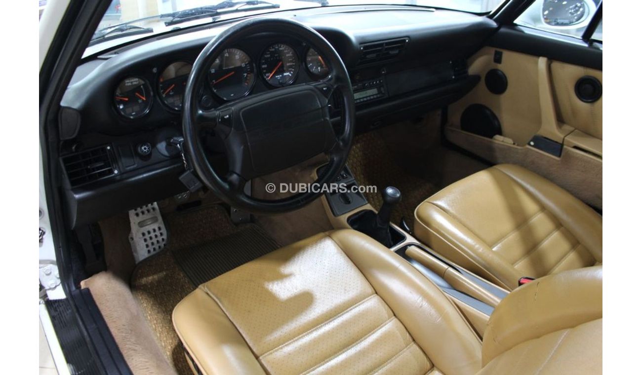 Porsche 911 CARRERA 2