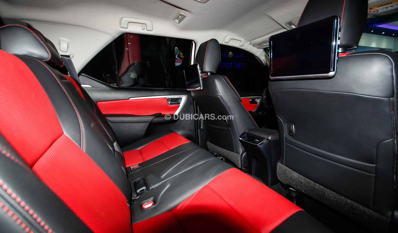 تويوتا فورتونر VXR TRD