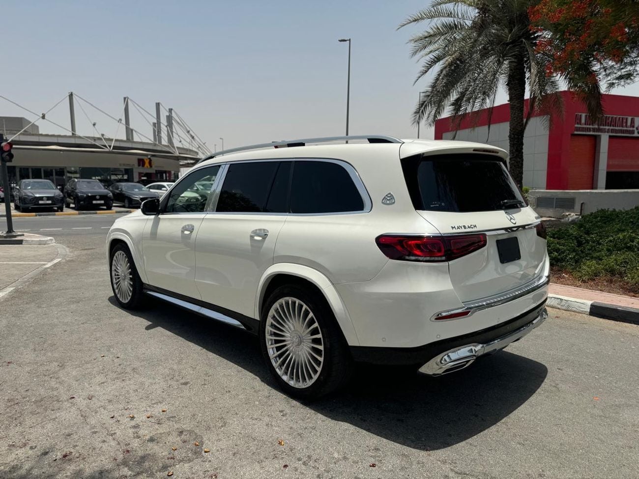 مرسيدس مايباخ gls600 مايباخ FULL OPTION MAYBACH GLS 600 2024