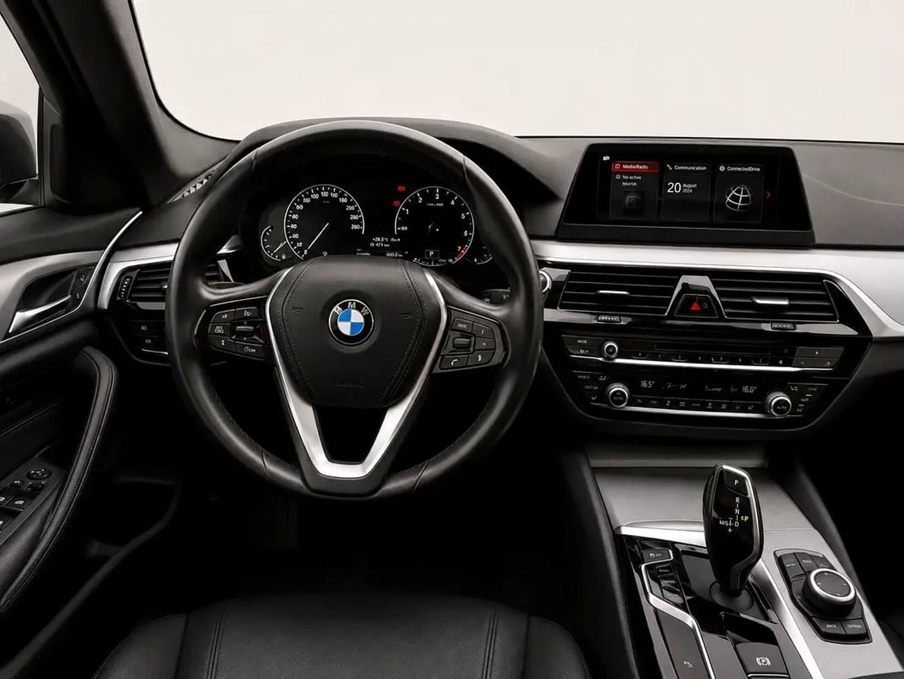 BMW 520i 520i Exclusive | GCC Specs | Low Mileage