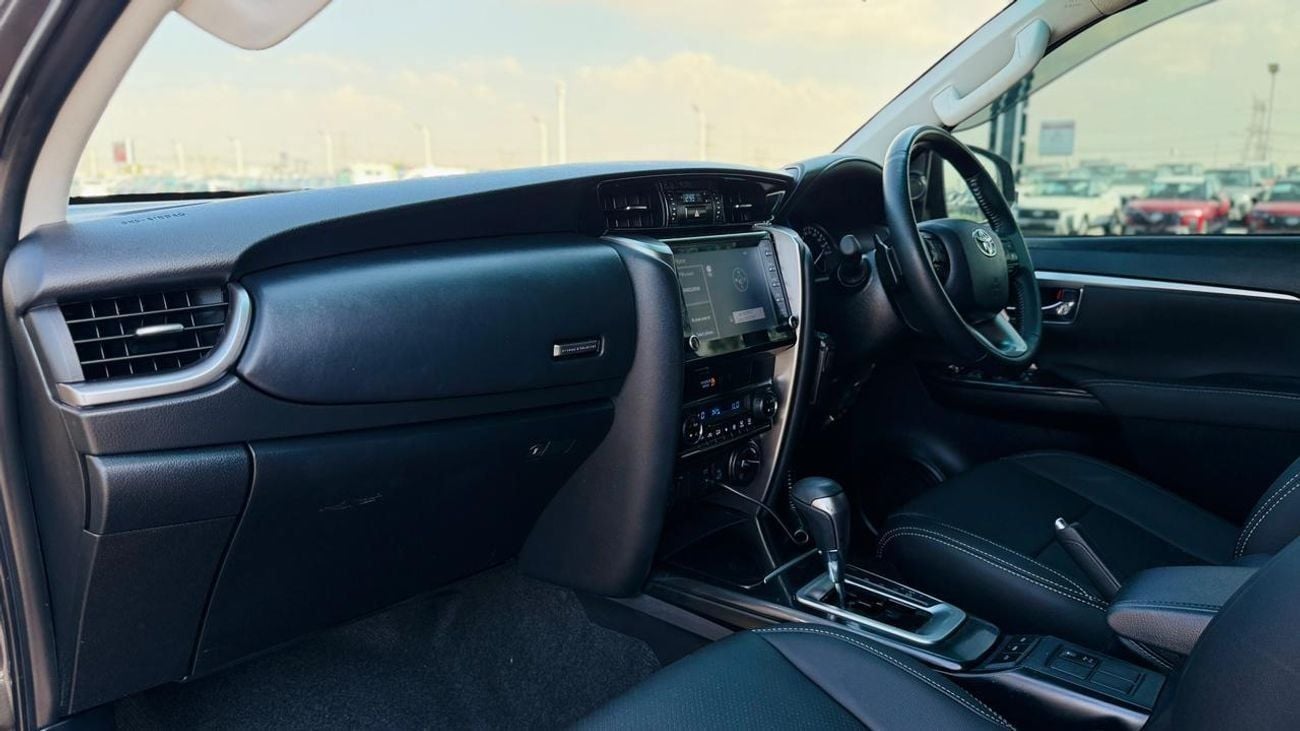 Toyota Fortuner 2023 | 2.8L DIESEL ENGINE | AUTOMATIC TRANSMISSION | RHD | DIGITAL AC | REAR VIEW CAMERA | CONTROLLE
