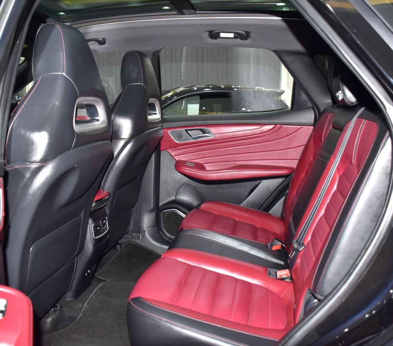 أم جي HS EXCELLENT DEAL for our MG HS Trophy AWD 30T ( 2023 Model ) in Black Color GCC Specs