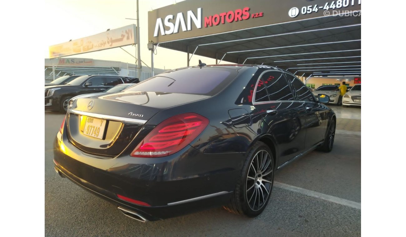 Mercedes-Benz S 550