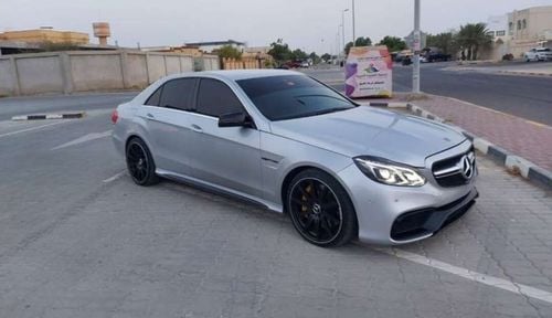 Mercedes-Benz E 63 AMG