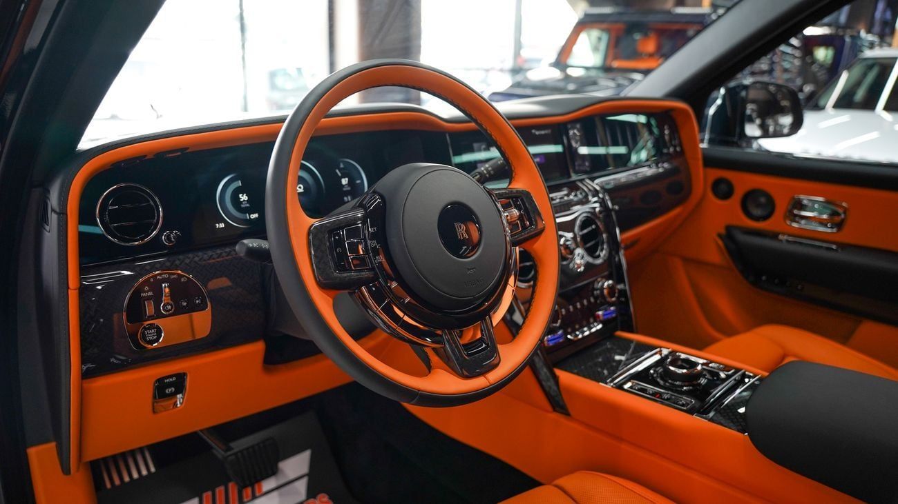 Rolls-Royce Cullinan 2025 ROLLS ROYCE CULLINAN | BLACK BADGE | | FULL OPTION