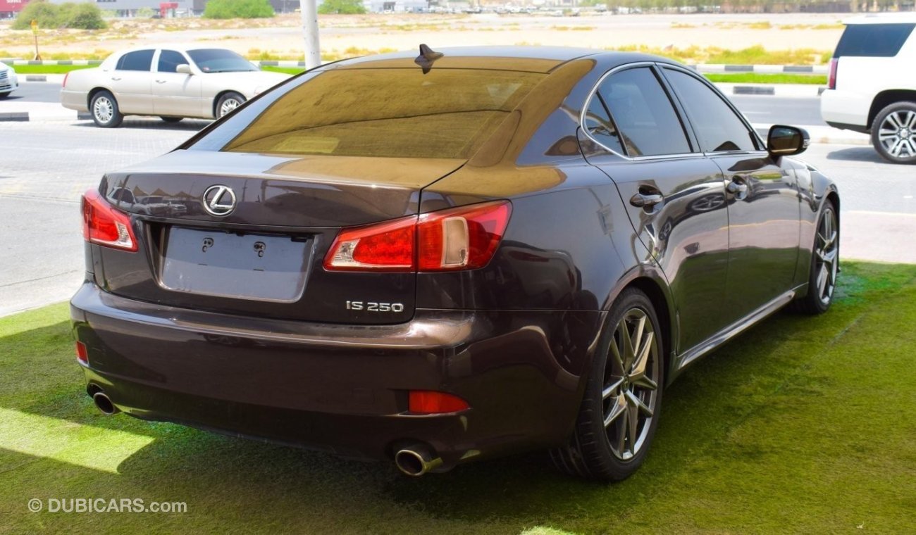 Lexus IS250