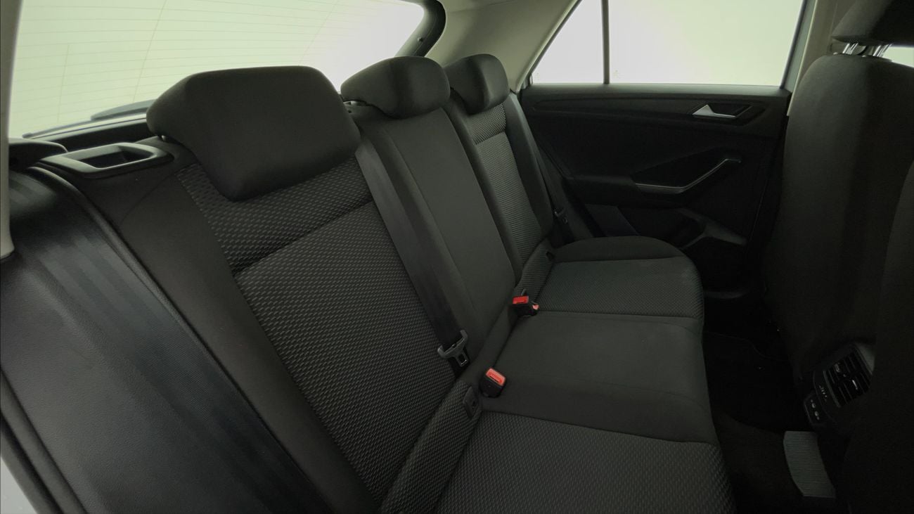 فولكس واجن T ROC TREND 1.4 | بدون دفعة مقدمة | اختبار القيادة في المنزل