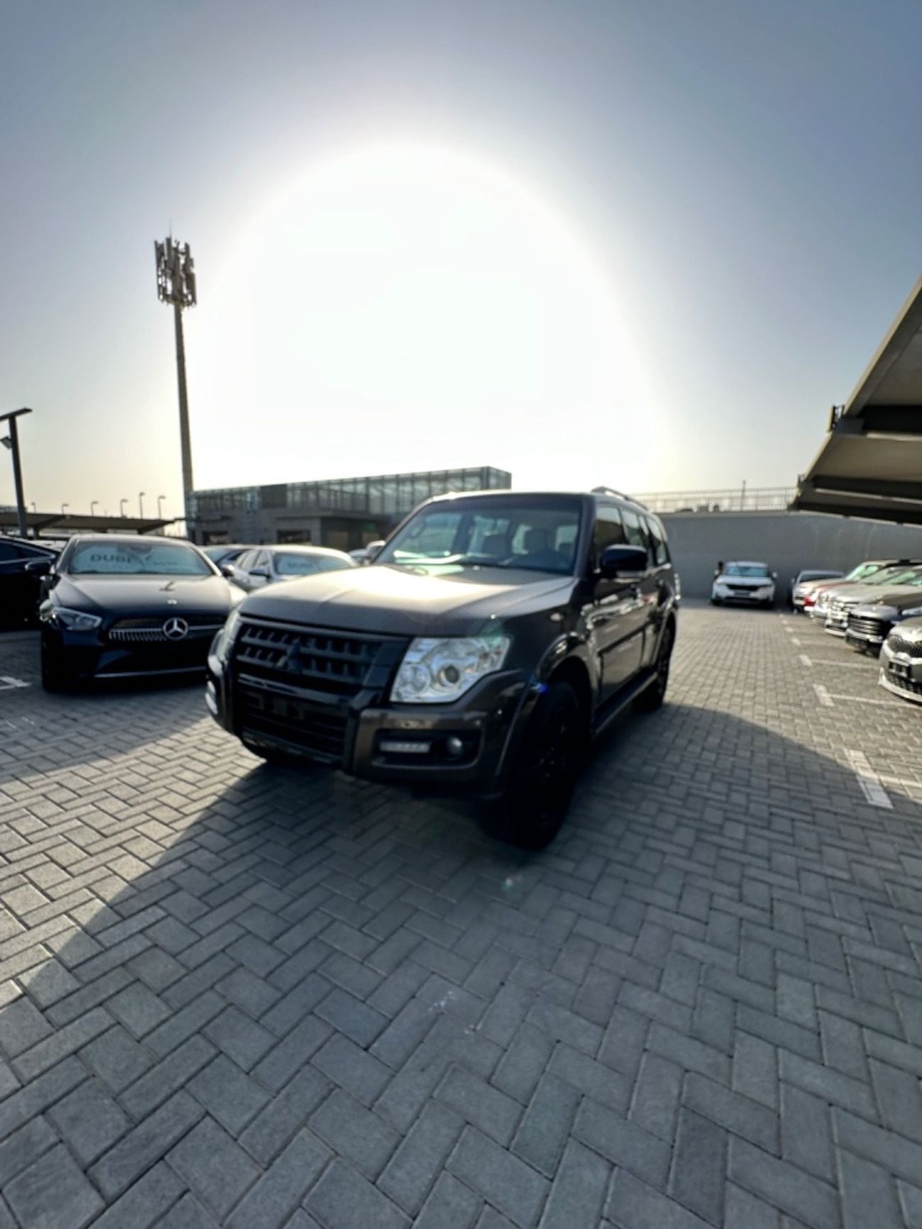 Mitsubishi Pajero GLS Highline Top