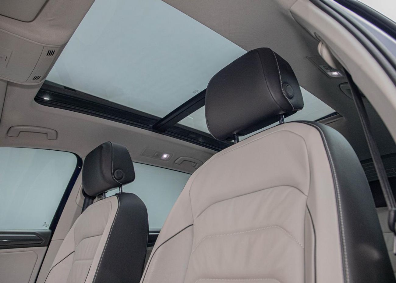 فولكس واجن تيجوان SEL 2.0L