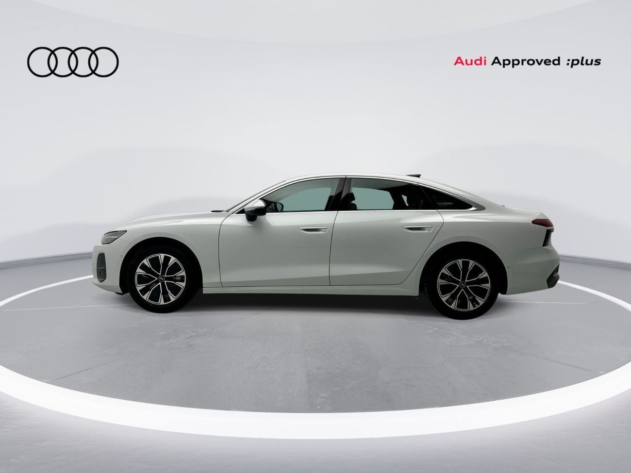 أودي A6 40 TFSI A6 Sedan TFSI 204hp Business Edition (Ref# 09039)
