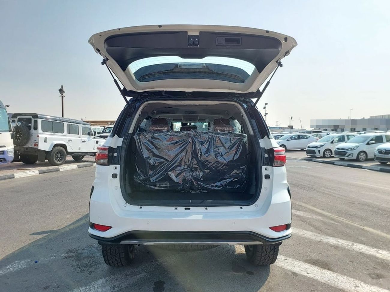 Toyota Fortuner TOYOTA FORTUNER SUV RHD 2023 MODEL 2.8 L DIESEL AUTOMATIC(PM41650)